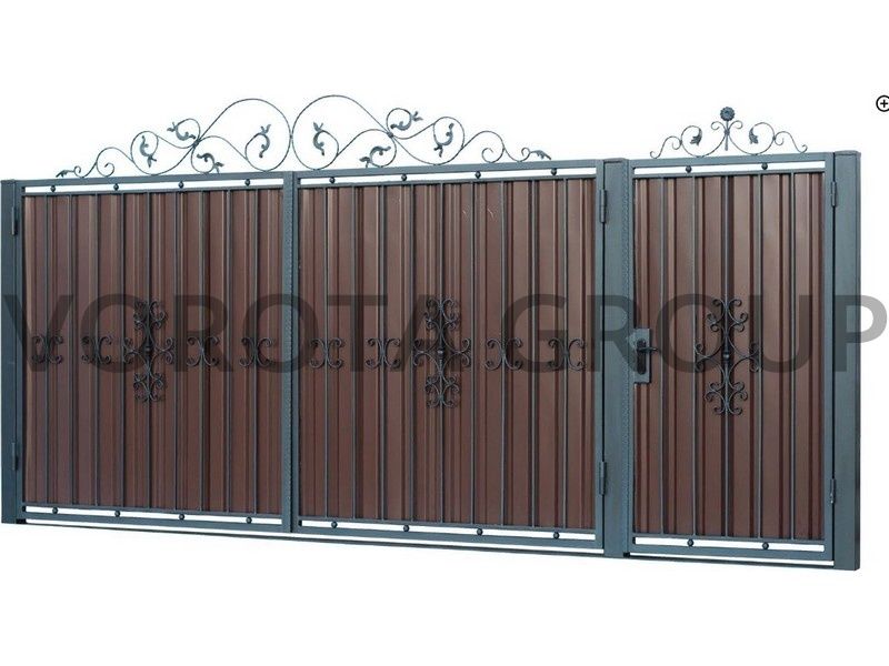 Распашные ворота с элементами ковки 4000x2500 коричневые